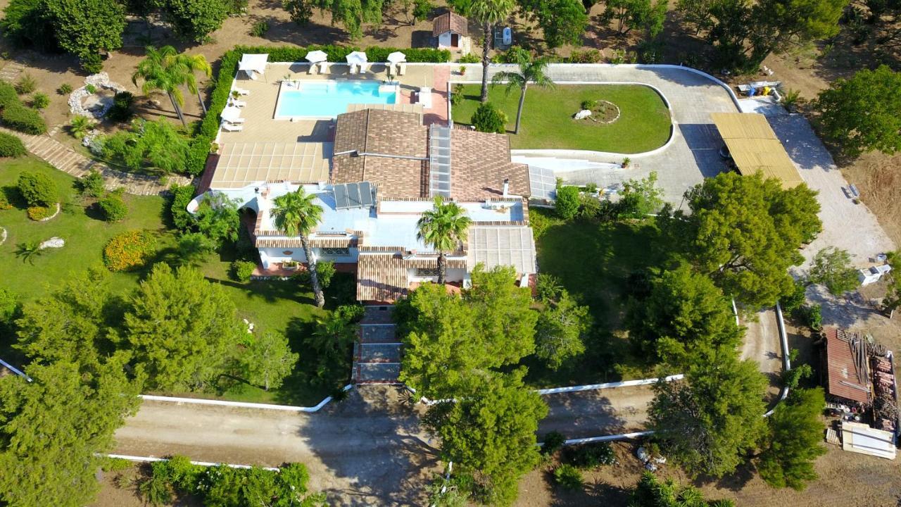 Villa Vetti Ugento Buitenkant foto