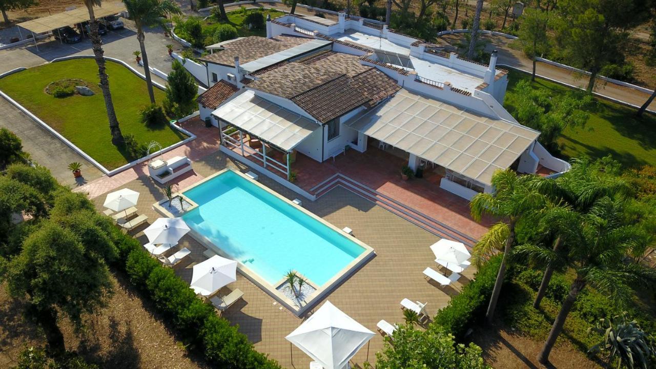 Villa Vetti Ugento Buitenkant foto